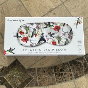 Alieva Spa Relaxing Lavender Eye Pillow new in sealed box.